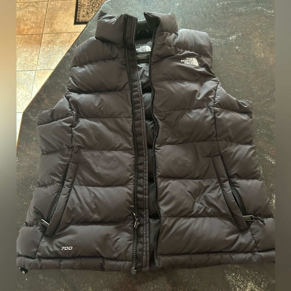 Women’s North Face Puffer Vest